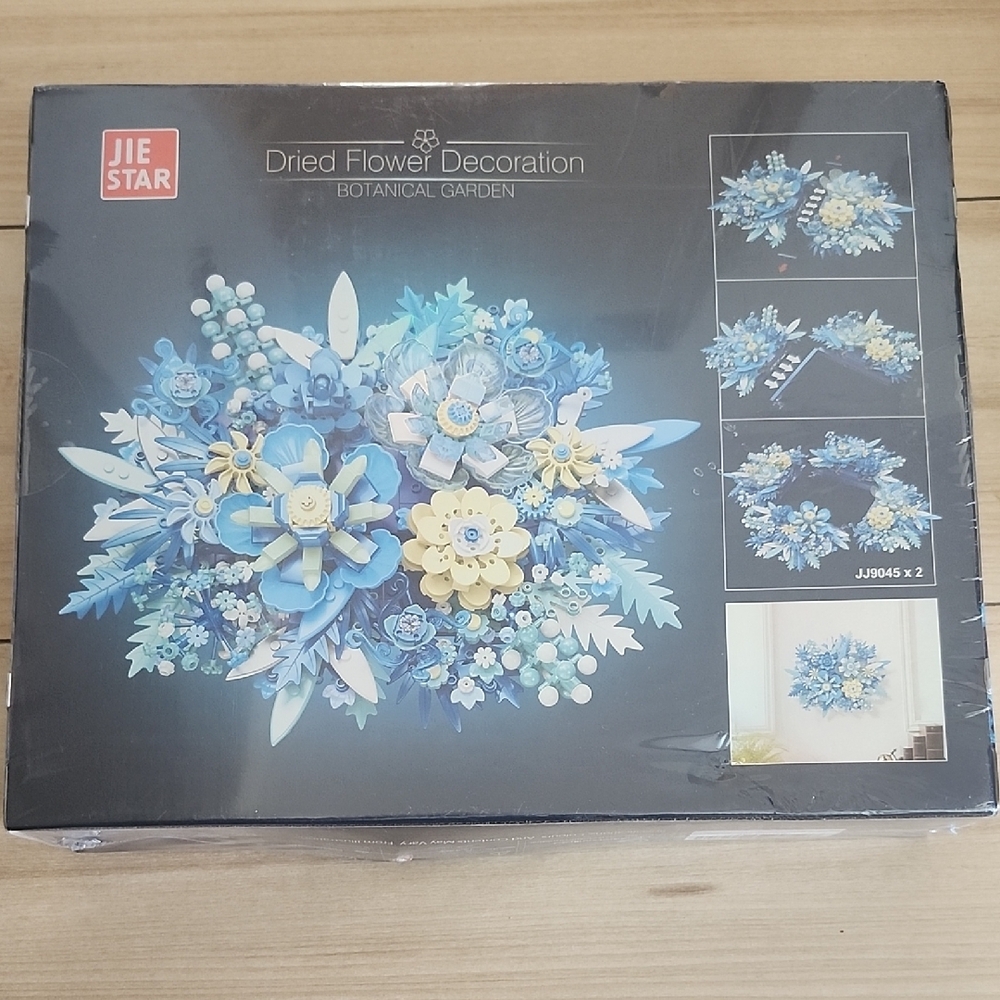 Traverse Star Blue Flower Building Set - Picture 2 of 5